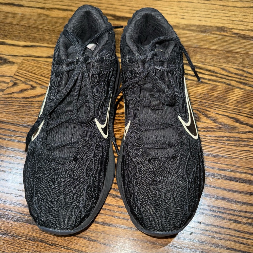 Nike x Victor Wembanyama Air Zoom GT Hustle 3 LX 'Black Label' sneakers